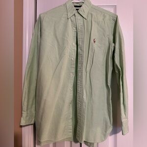 Ralph Lauren Classic Fit button down. Men’s size small